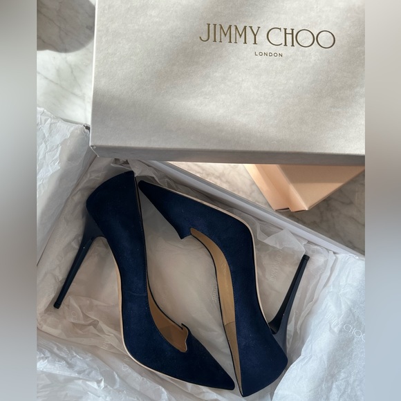 Jimmy Choo Avril Suede Pump in Navy - Picture 5 of 10